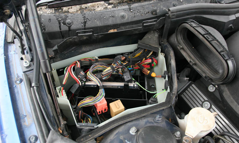 Troubleshooting stopped wipers? - BMW M5 Forum and M6 Forums 1992 bmw 525i fuse box location 